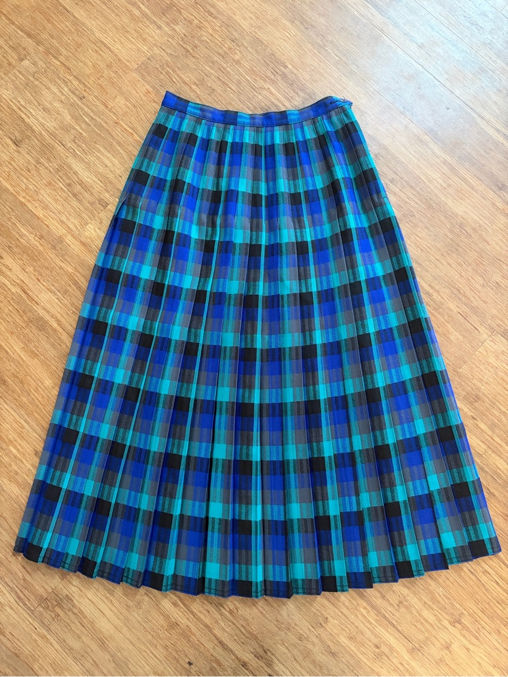 Vintage Bianca Pure Virgin Wool Plaid Pleated Midi Skirt Size 10 Blue Teal SMALL